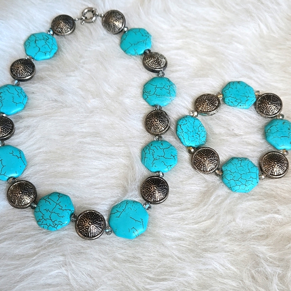 Turquoise Color Blue Pewter Silvertone Choker Necklace Bracelet Jewelry Set